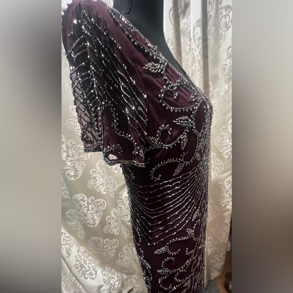 Pisarro Nights Beaded Mesh Gown Plum color Women’s Size 8. NEW - Picture 11 of 11